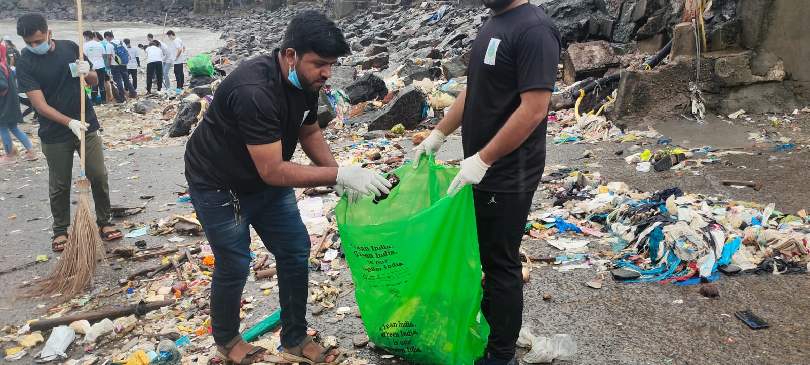 Beach Cleaning 2